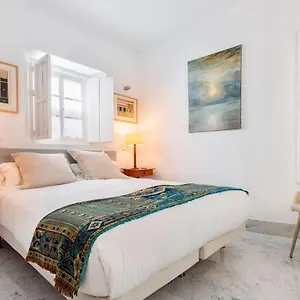  Apartment Genteel Pasaje Santa Cruz Spain